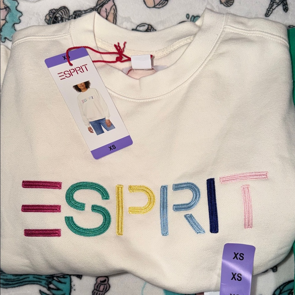 Esprit Cream Sweatshirt with Multicolor Embroidered Logo